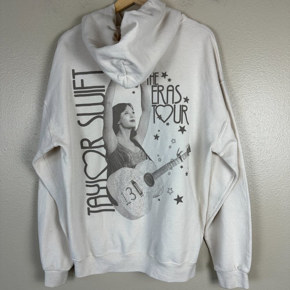 Taylor Swift Eras Tour Hoodie Heart Womens Large Official Merch Cream - Picture 3 of 7